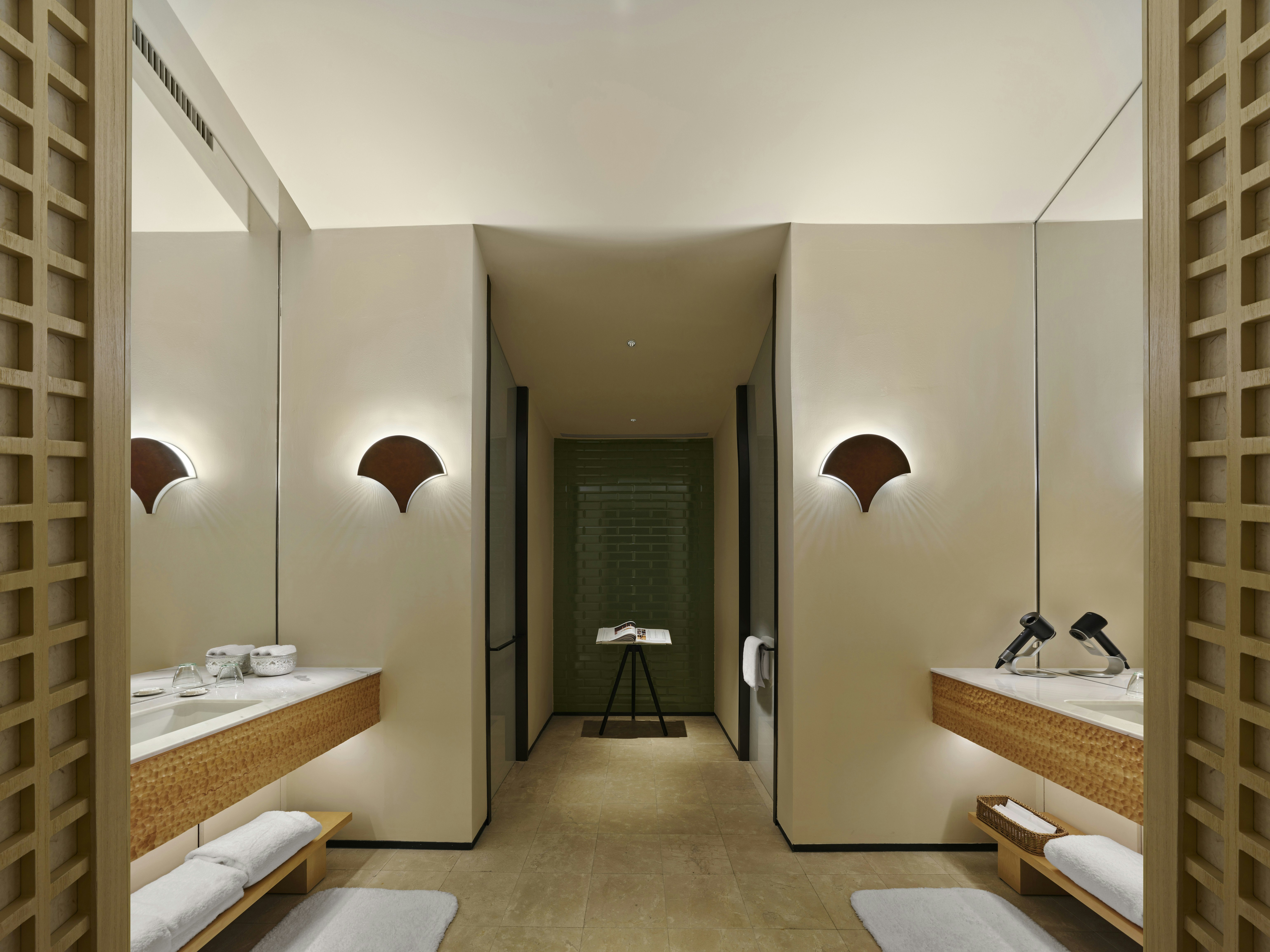 Jangala Two Bedroom Suite Bathroom