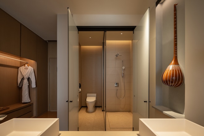 Oasis Balcony Room Bathroom