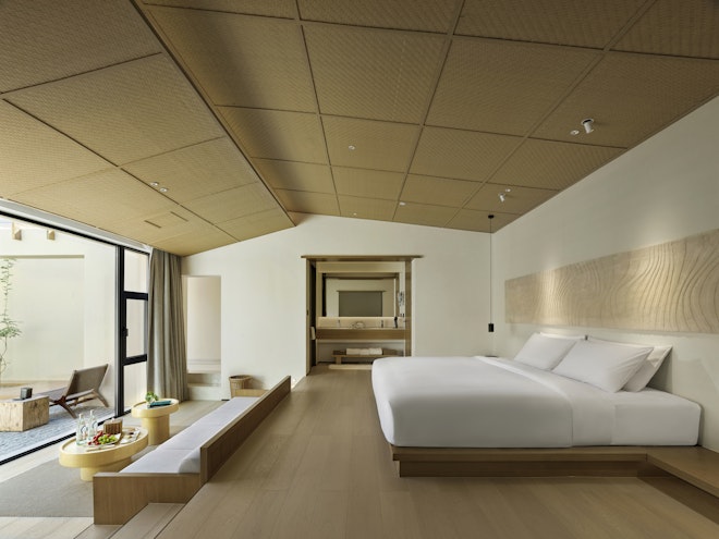 Courtyard Suite - Bedroom