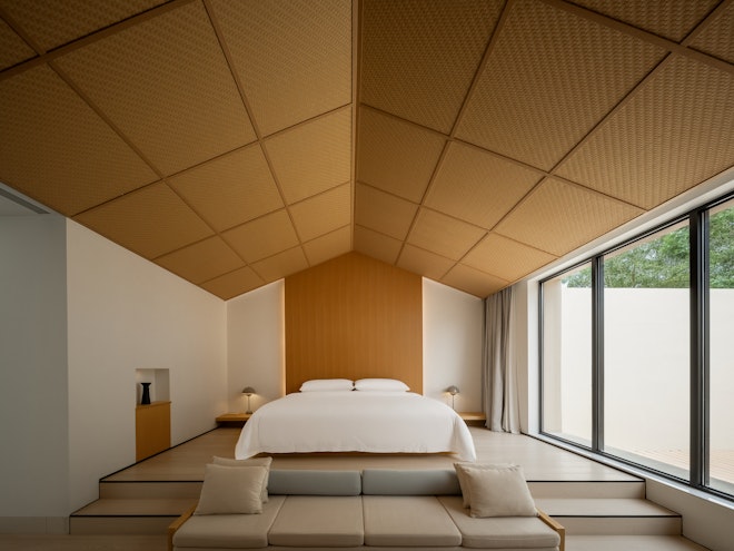Premium Plunge Suite