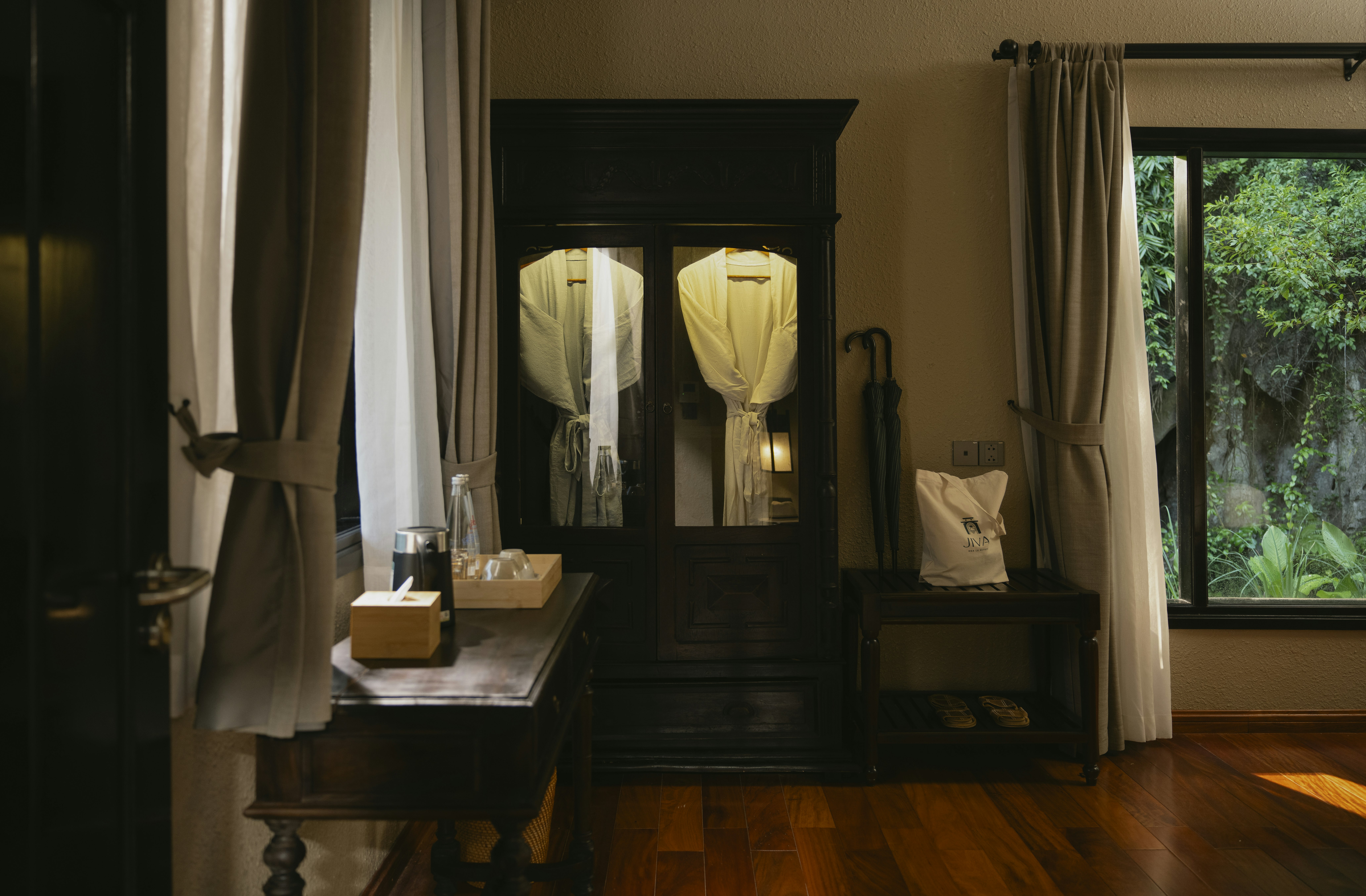 Jiva Hoa Lu House - Room Details