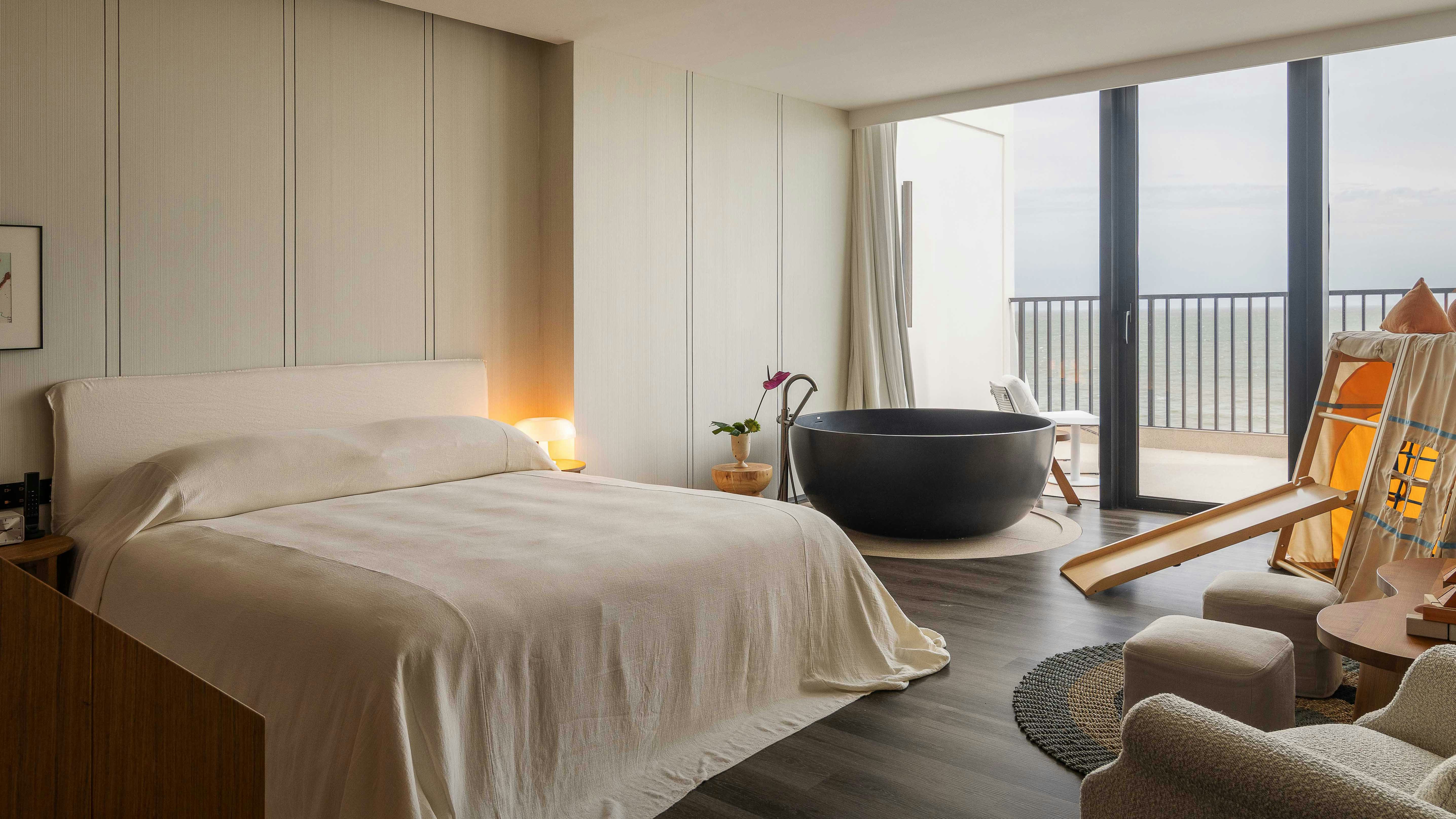 Bunk Bed Studio King Room