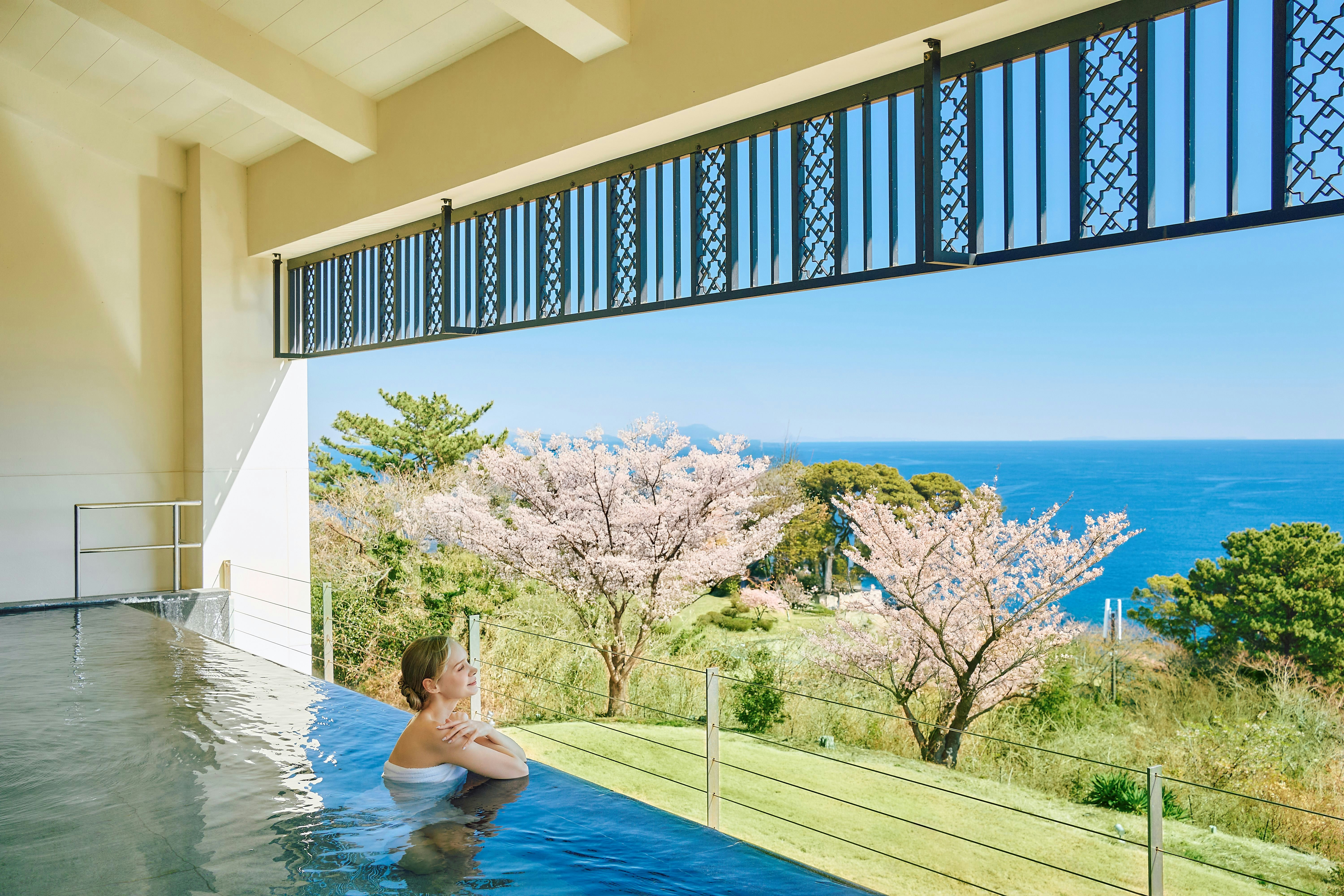 Spa with Sakura view