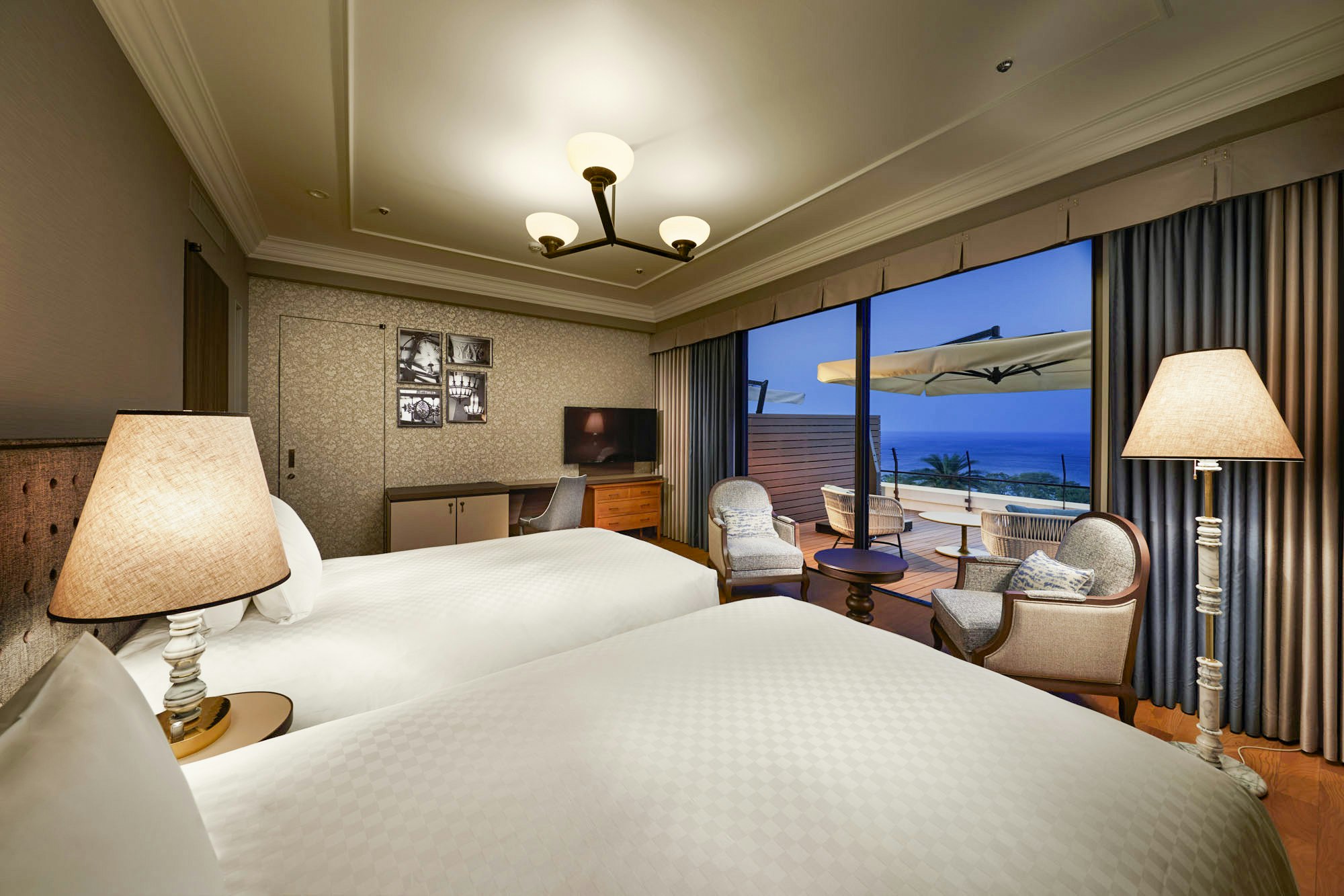 Main Building Ocean View Premium Twin - Bedroom