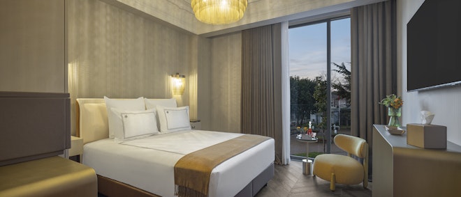 Pine Room - Bedroom