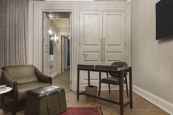 Cistern Suite - Living Area