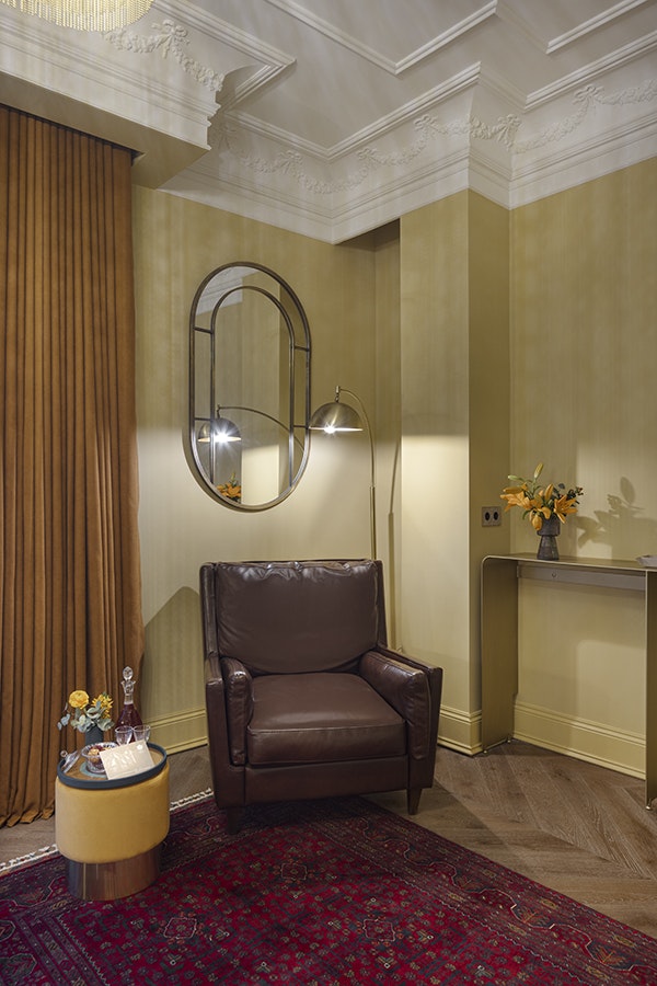 Maple Room - Room Details