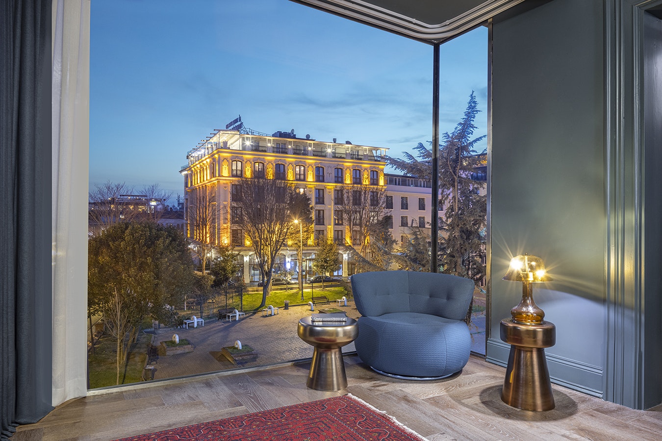 Komana Suite - Living Area