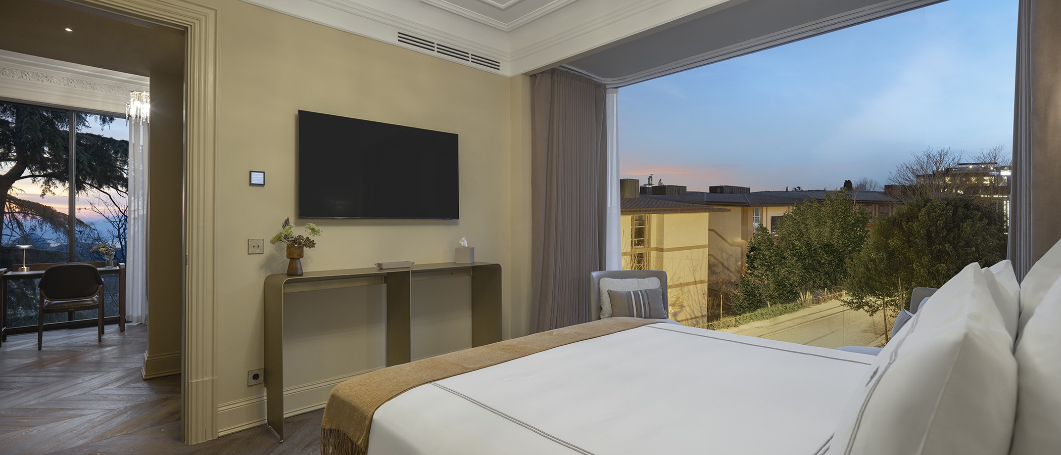 Chinar Suite - Bedroom