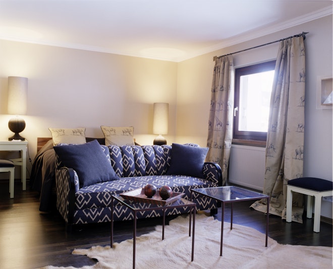 Junior Suite Superior - Bedroom & Living Area