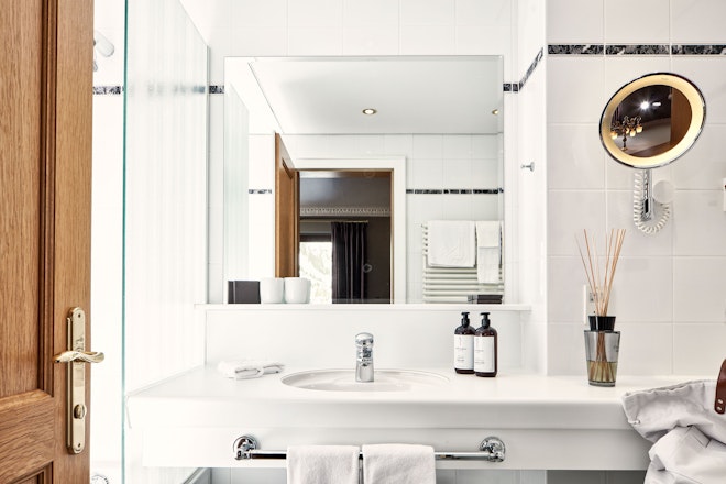 Double/Twin Room Superior - Bathroom