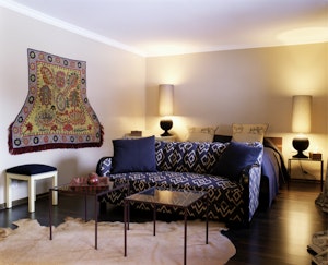 Junior Suite Superior - Bedroom & Living Area