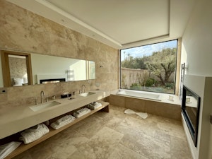 Ksara Suite