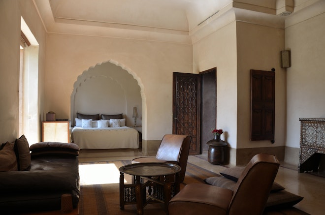 Large Harim Suite with Swimming Pool