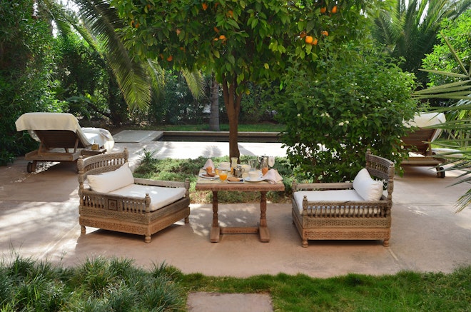 Large Harim Suite with Swimming Pool