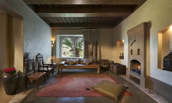 Harim Executive Piscine - Living Area