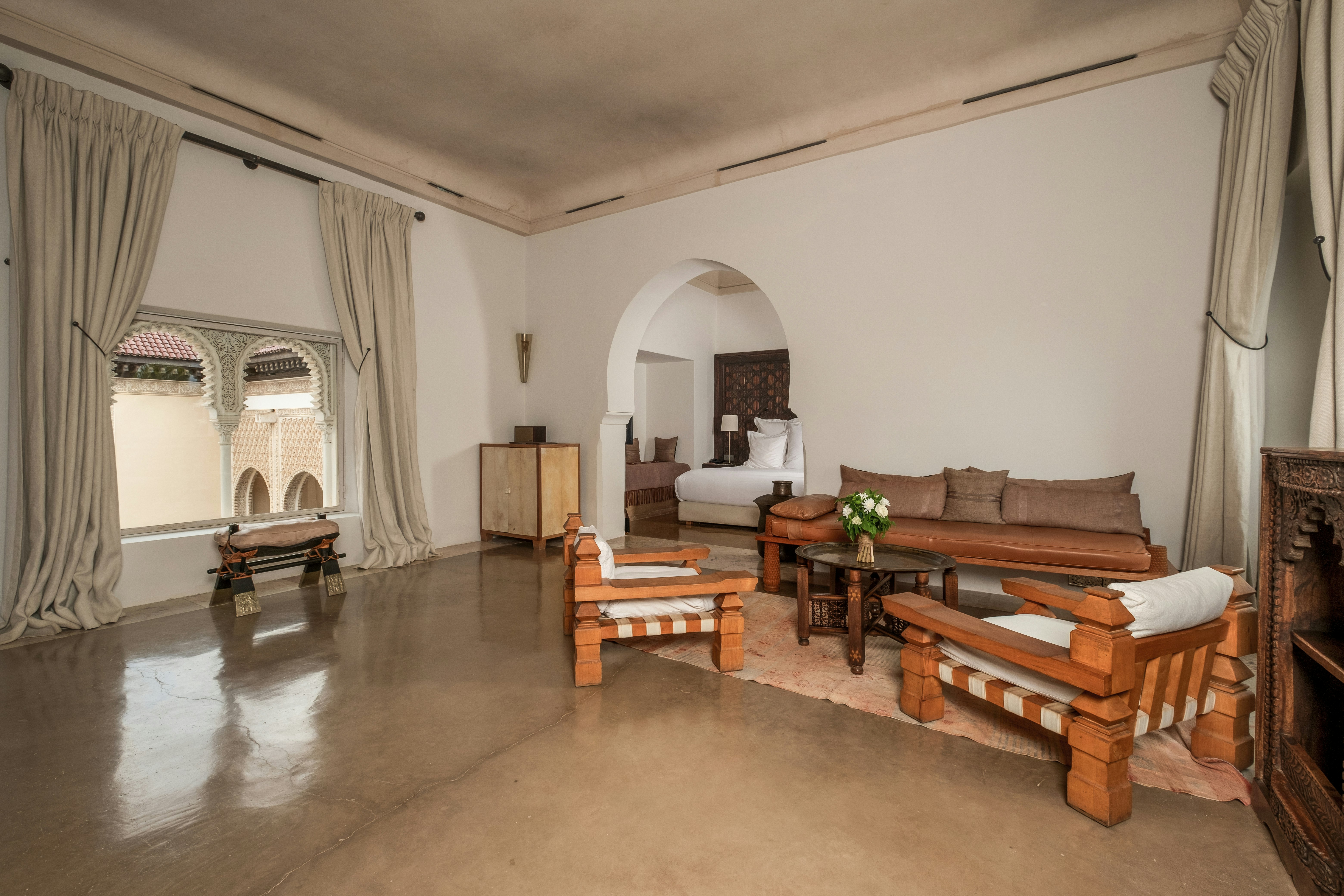 Large Harim - Living Area