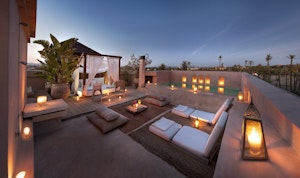 Harim Executive Piscine - Rooftop Lounge
