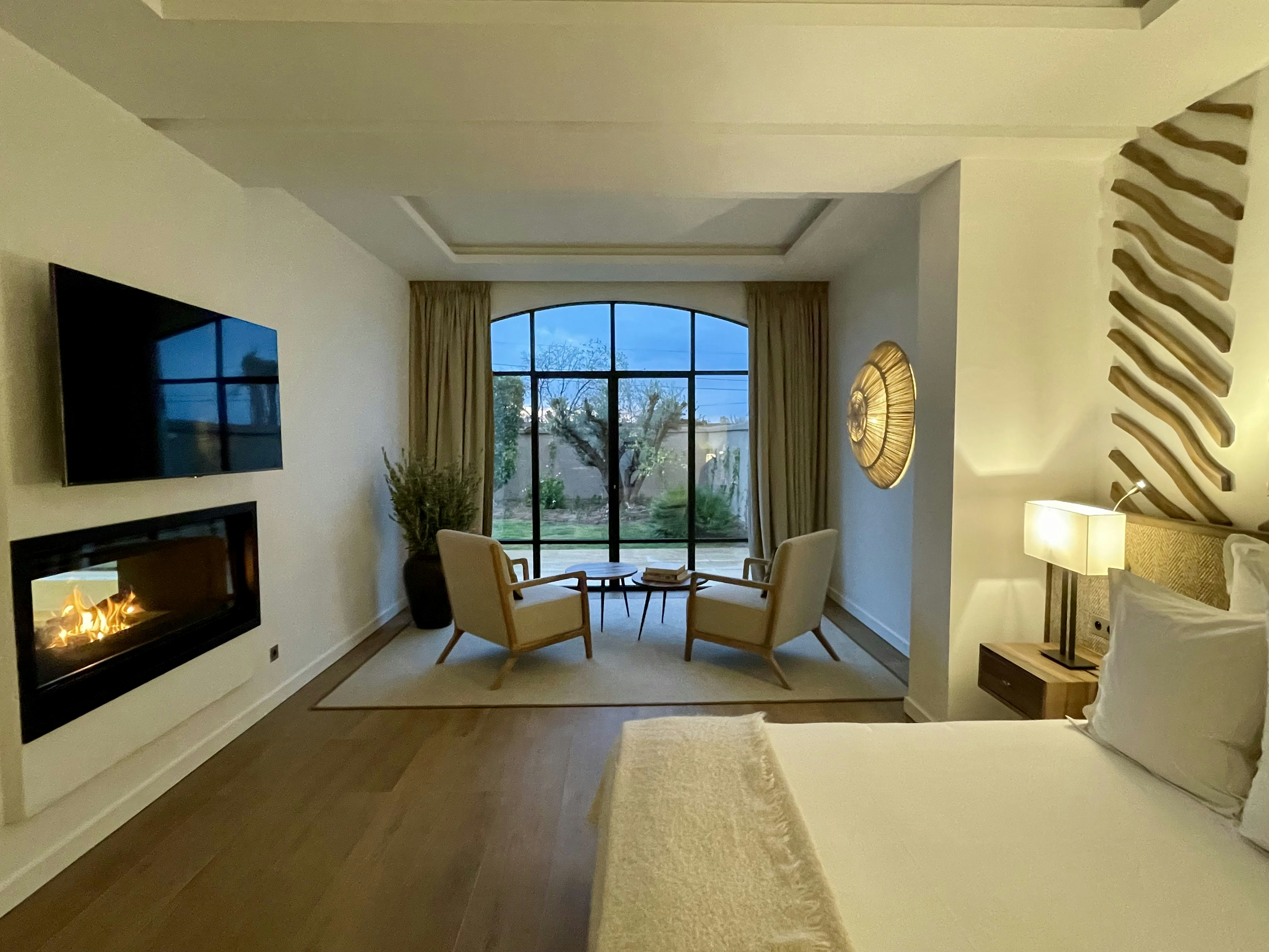 Ksara Large Suite - Bedroom