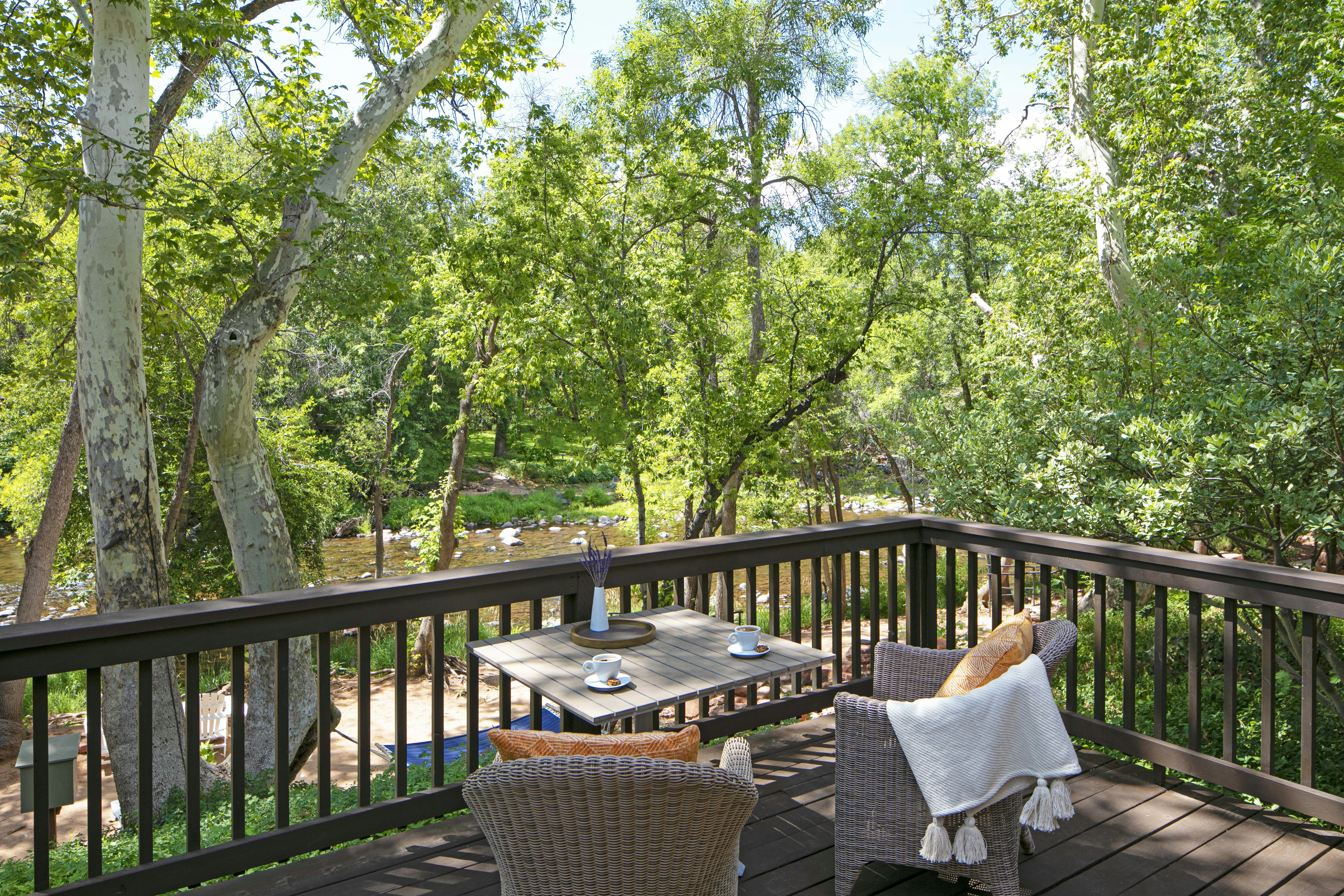Creekside Cottage - Deck
