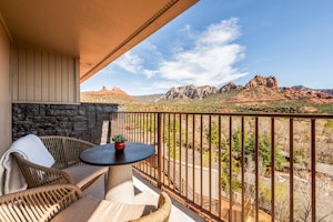 Cliffs King - Balcony