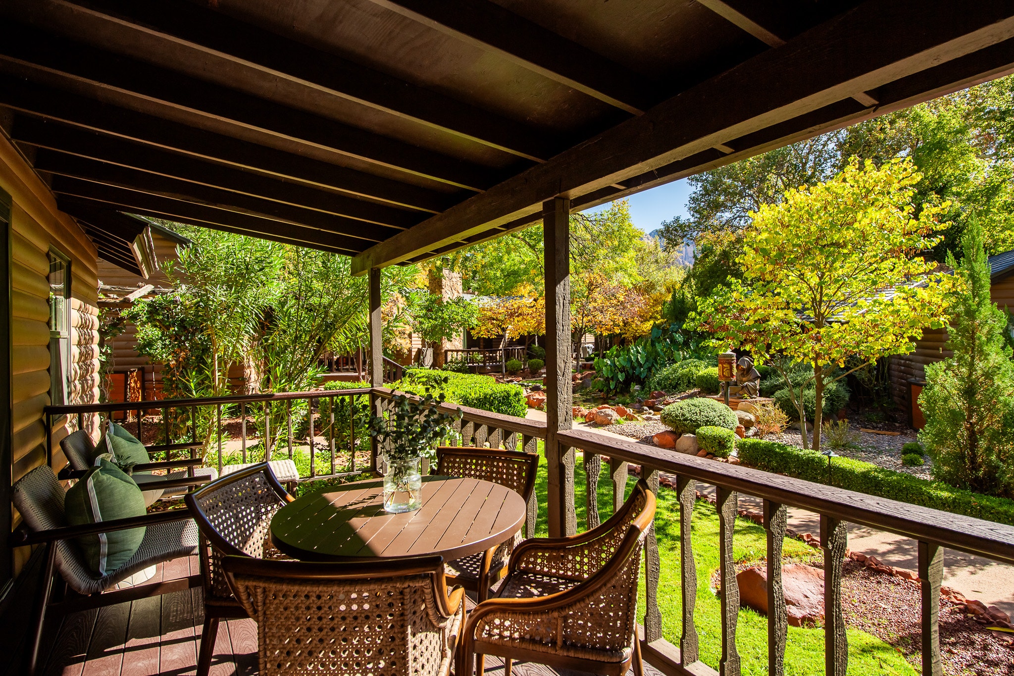 Two Bedroom Garden Cottage - Deck