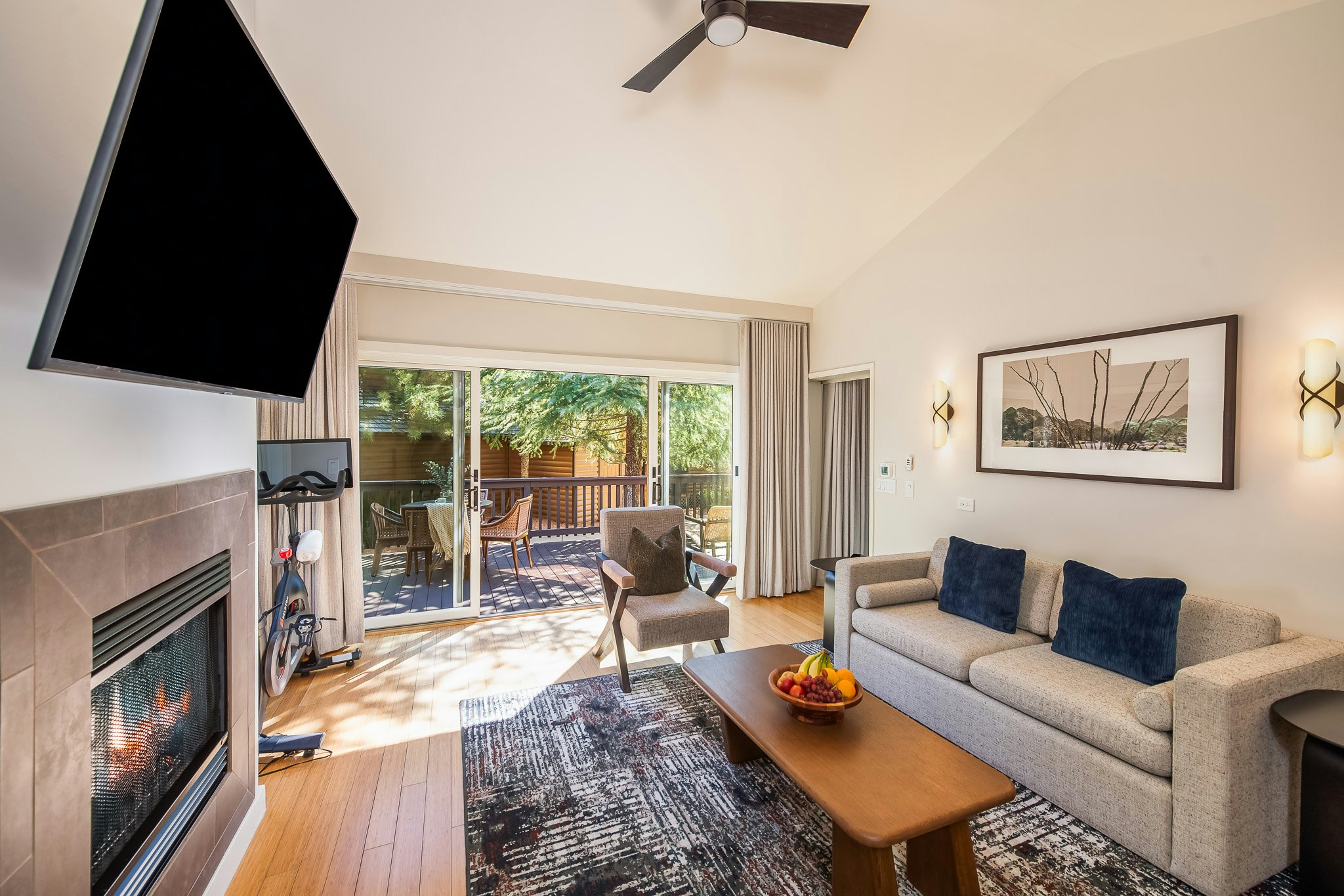 Spa Suite - Living Area