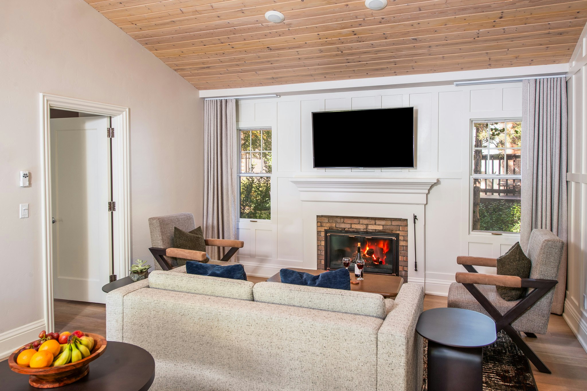 Two Bedroom Garden Cottage - Living Area