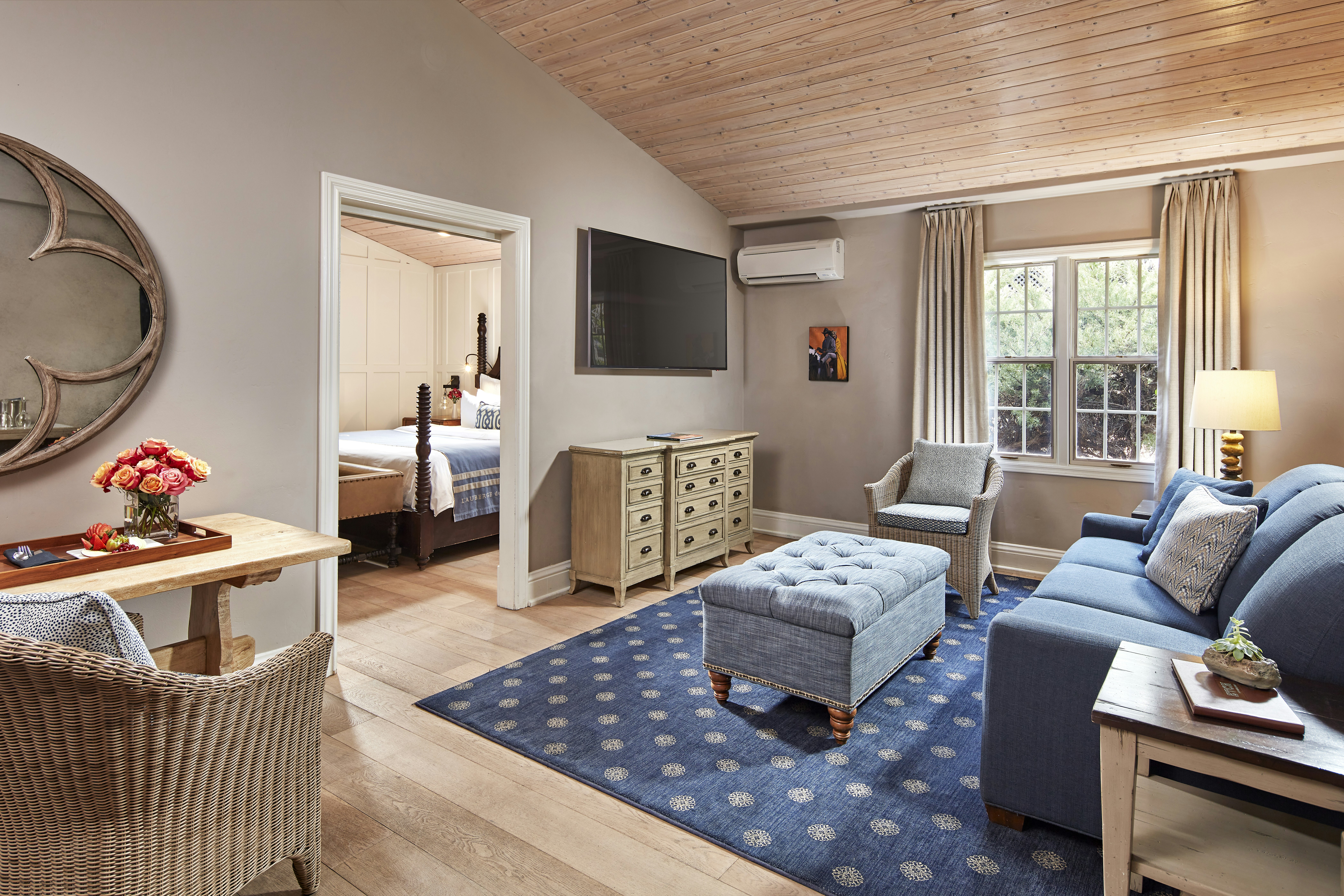 Creekside Suite - Living Area