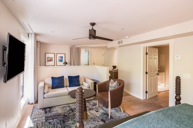 Creekhouse - Bedroom