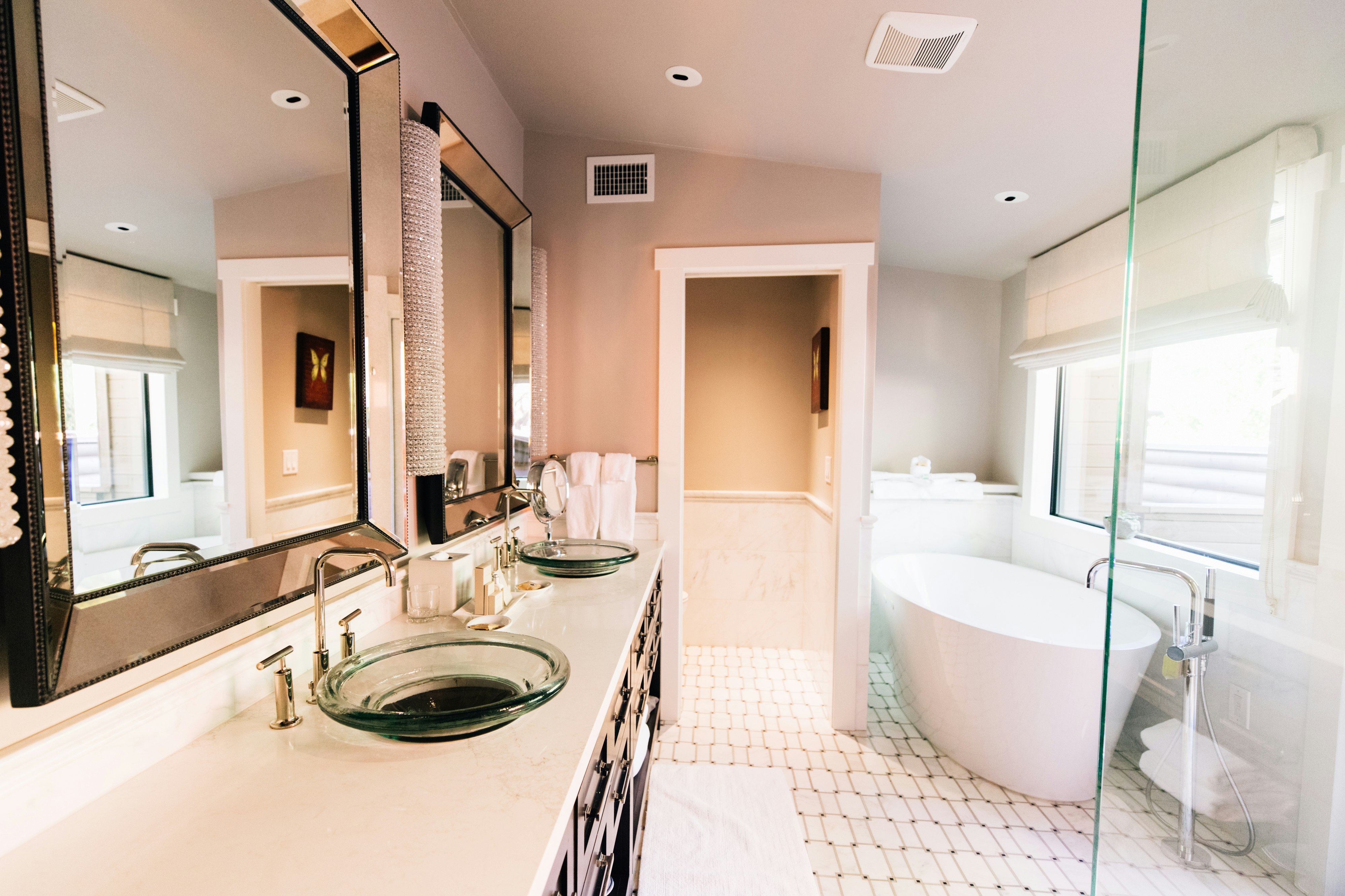 Creekhouse - Bathroom