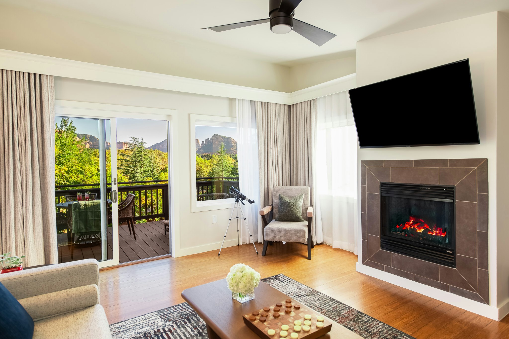 Vista Suite Cottage - Living Area