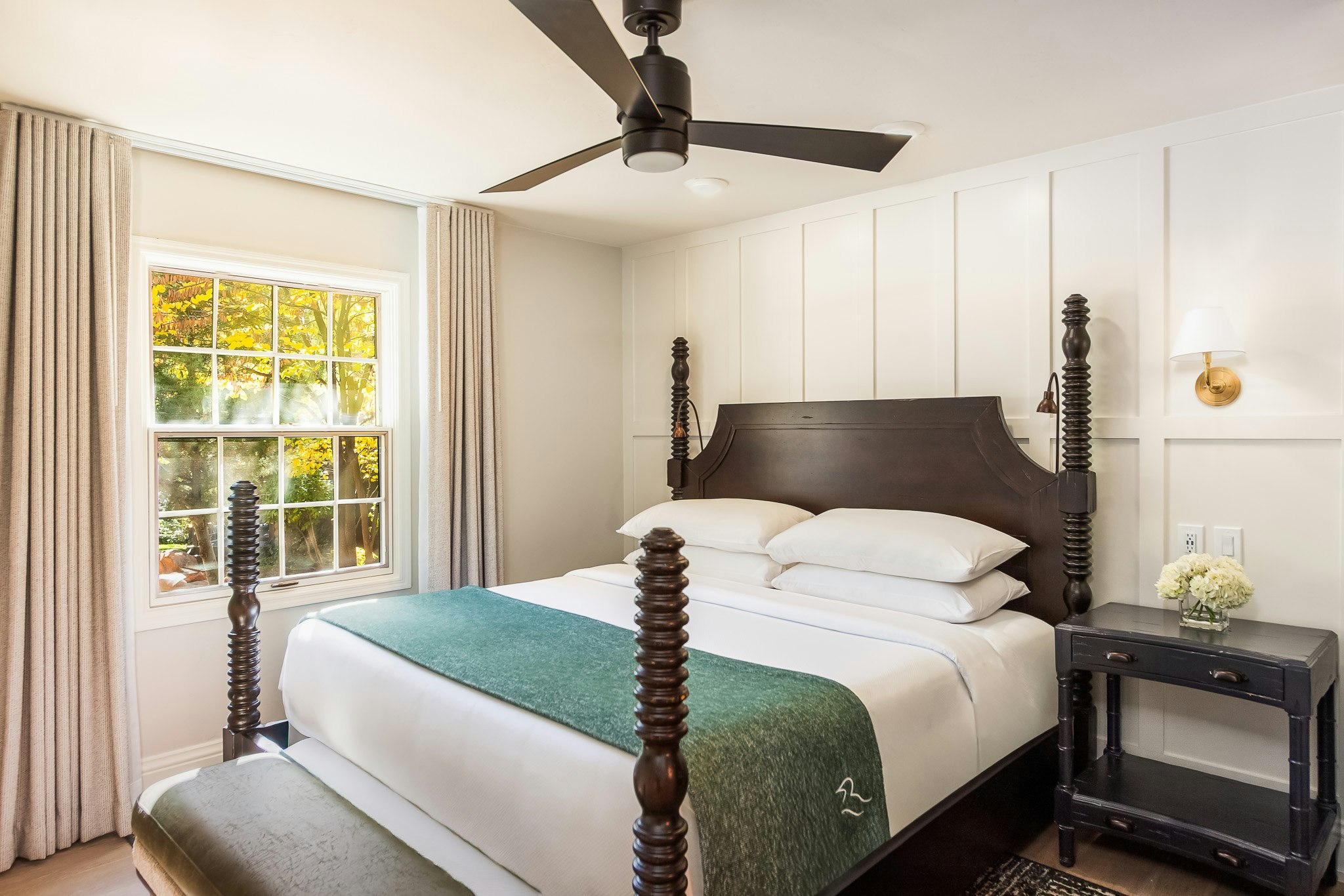 Two Bedroom Garden Cottage - Bedroom