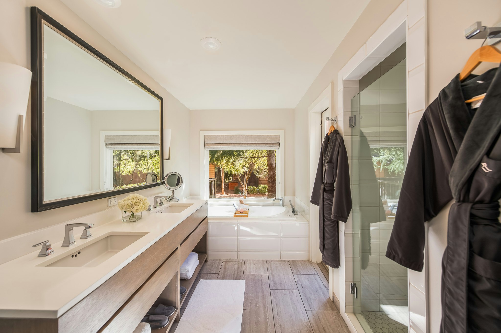 Spa Suite - Bathroom