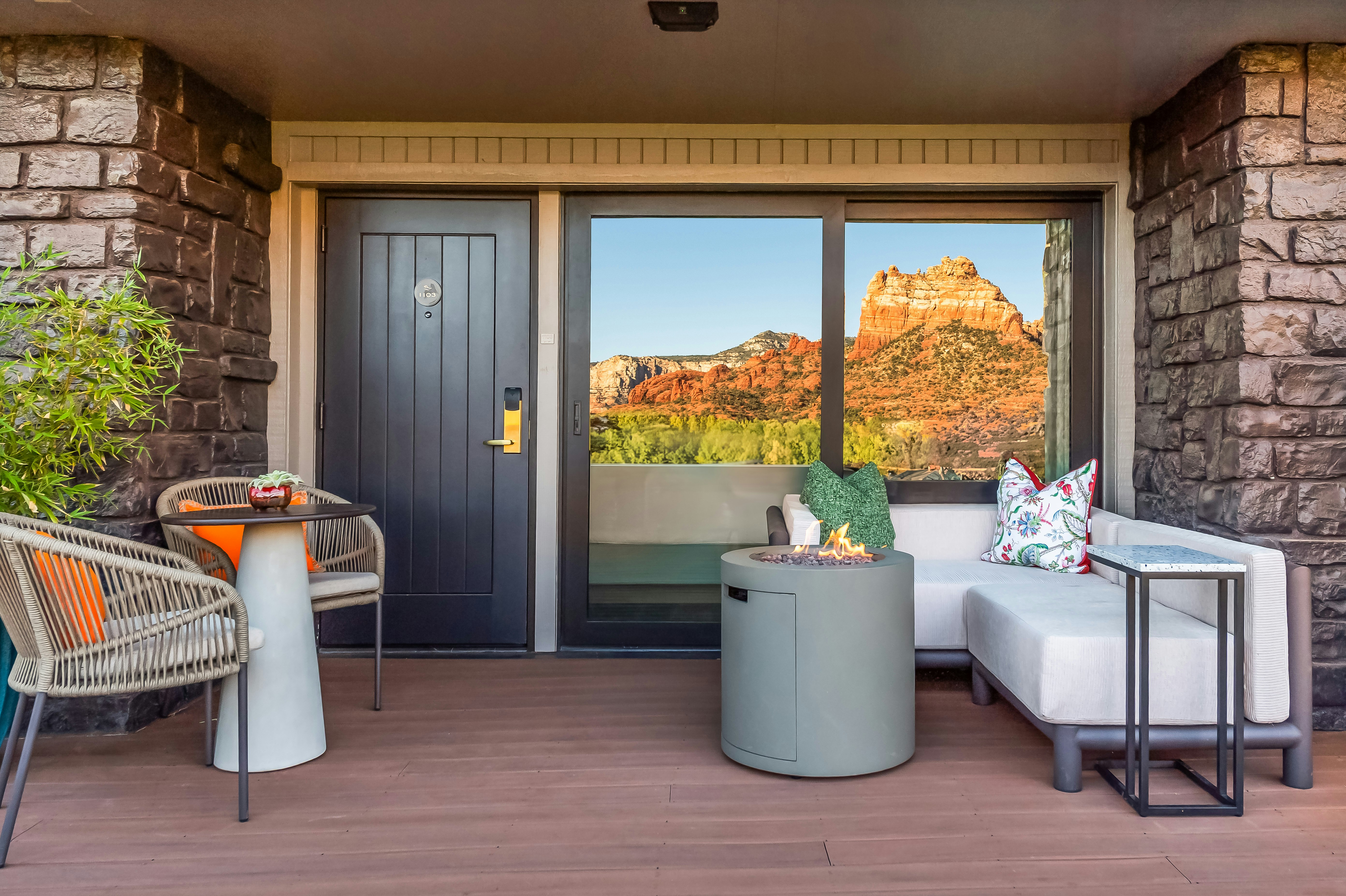 Cliffs King Premiere - Balcony