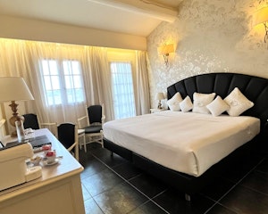 Park view Room with Balcony