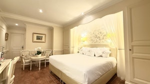 Superior Luxury Room
