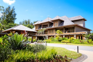 Welcome to L'Escale Resort