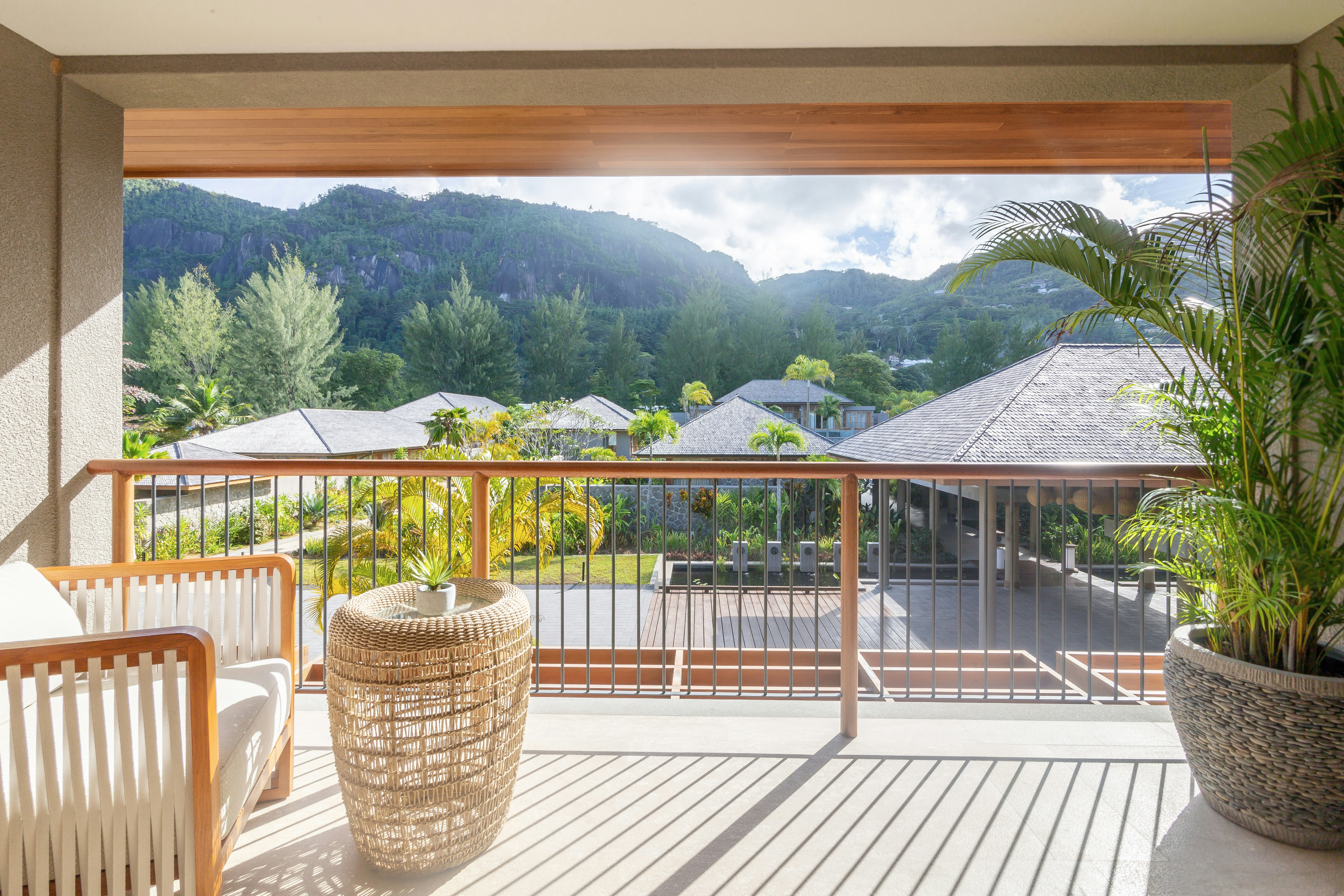 Breathtaking Mountain Views from your balcony