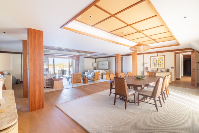 The Penthouse - Dining Room