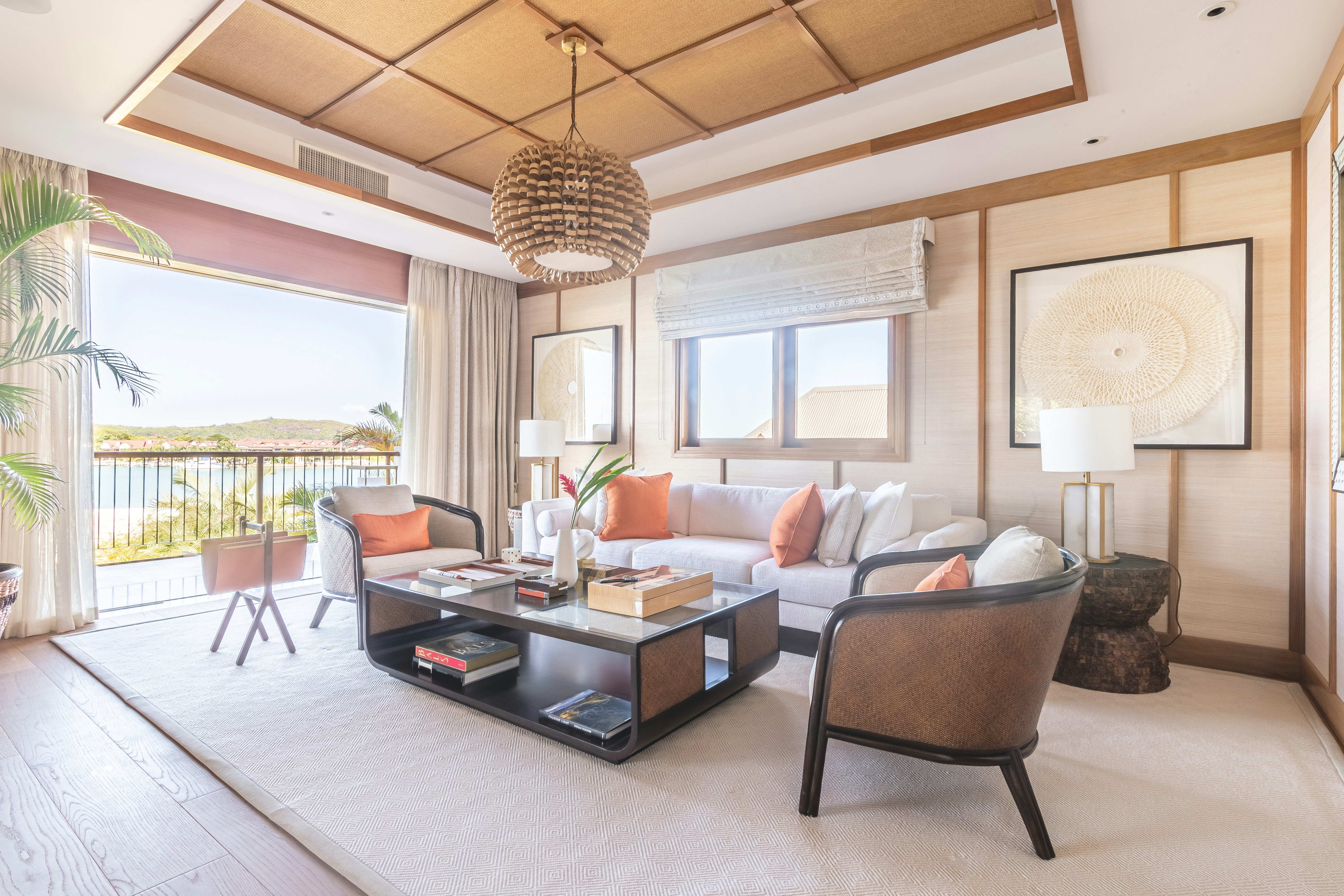 Royal Suite Ocean View - Living Area