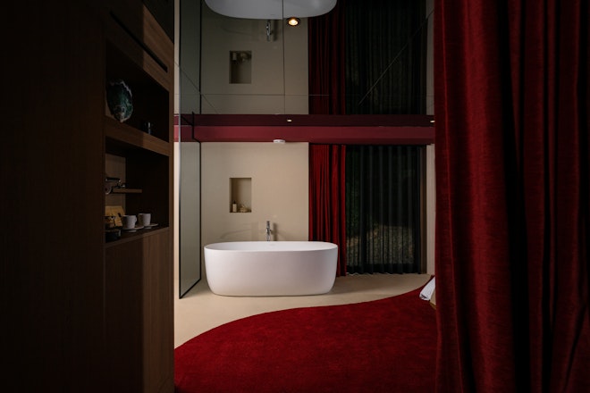 Velvet Moondust Junior Suite with Terrace - Bathtub