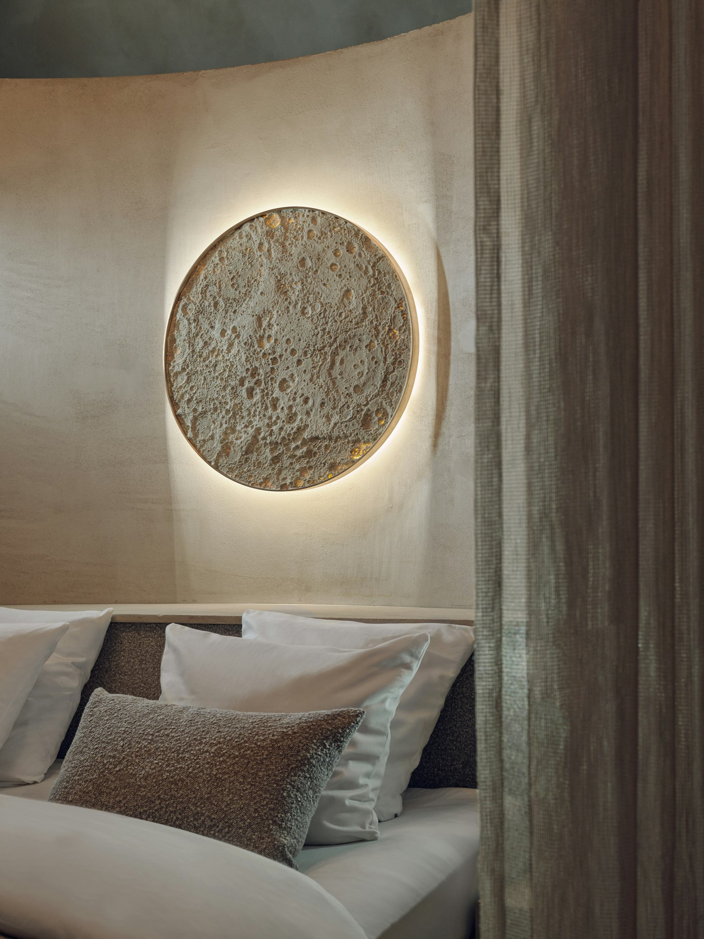 Moonlight Suite - Bedroom