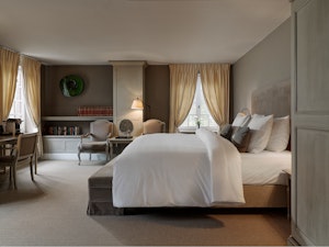 Superior Manoir Garden View - Bedroom