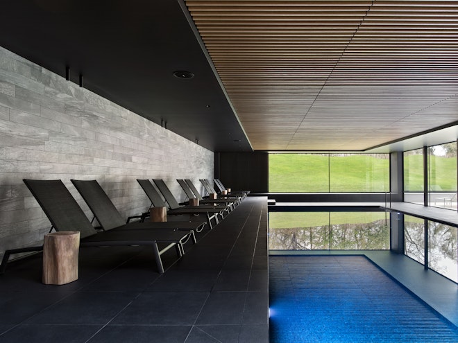 Shiseido Institute - Pool