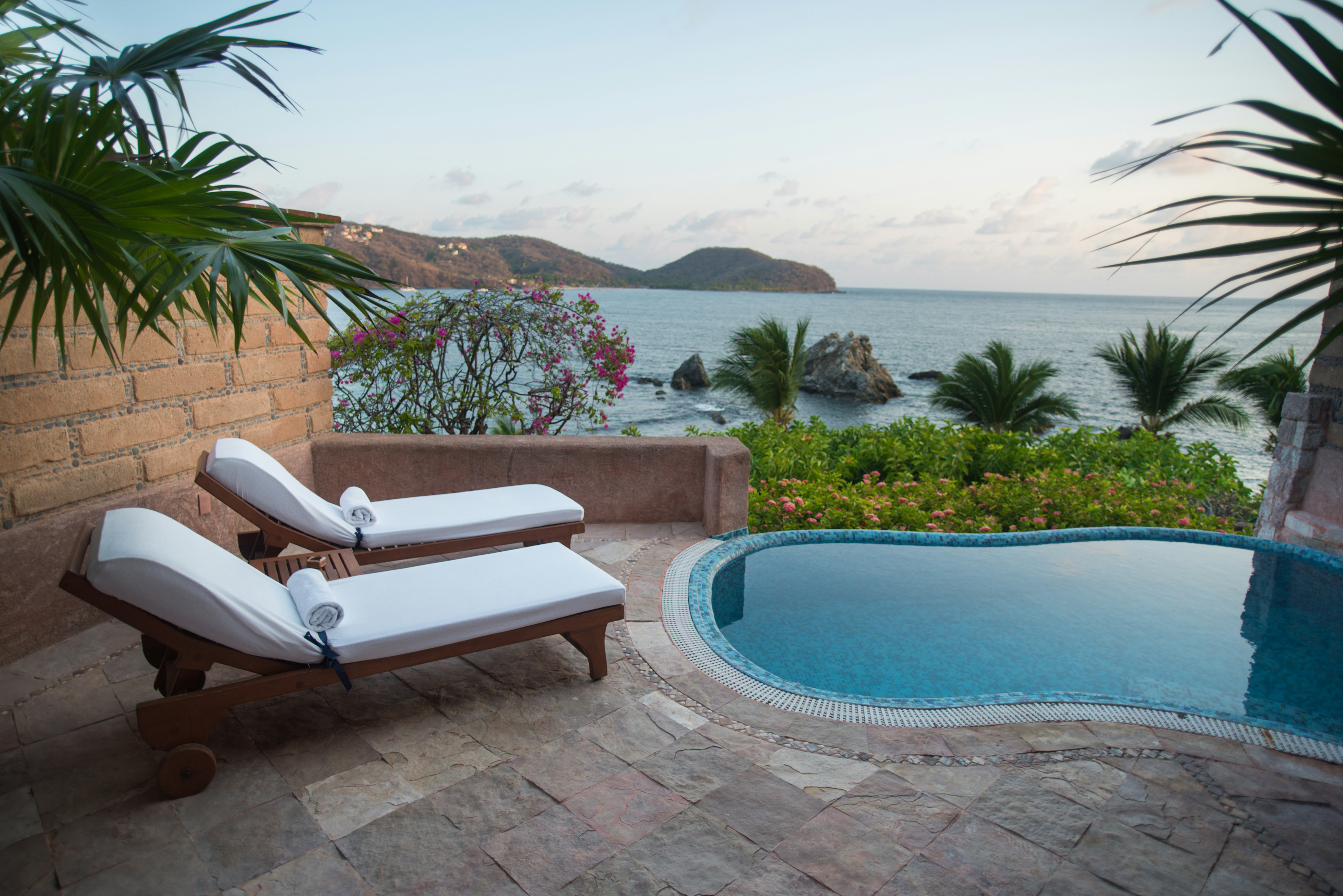 Villa El Ensueño – Crepúsculo Beachfront Suite