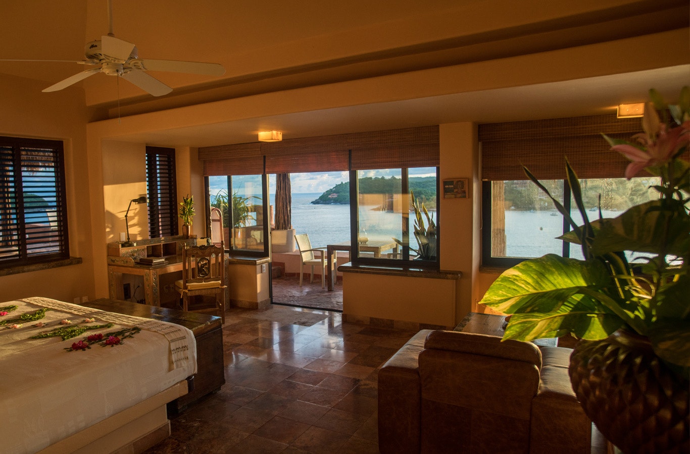 Owner's Seafront Luxury Suite