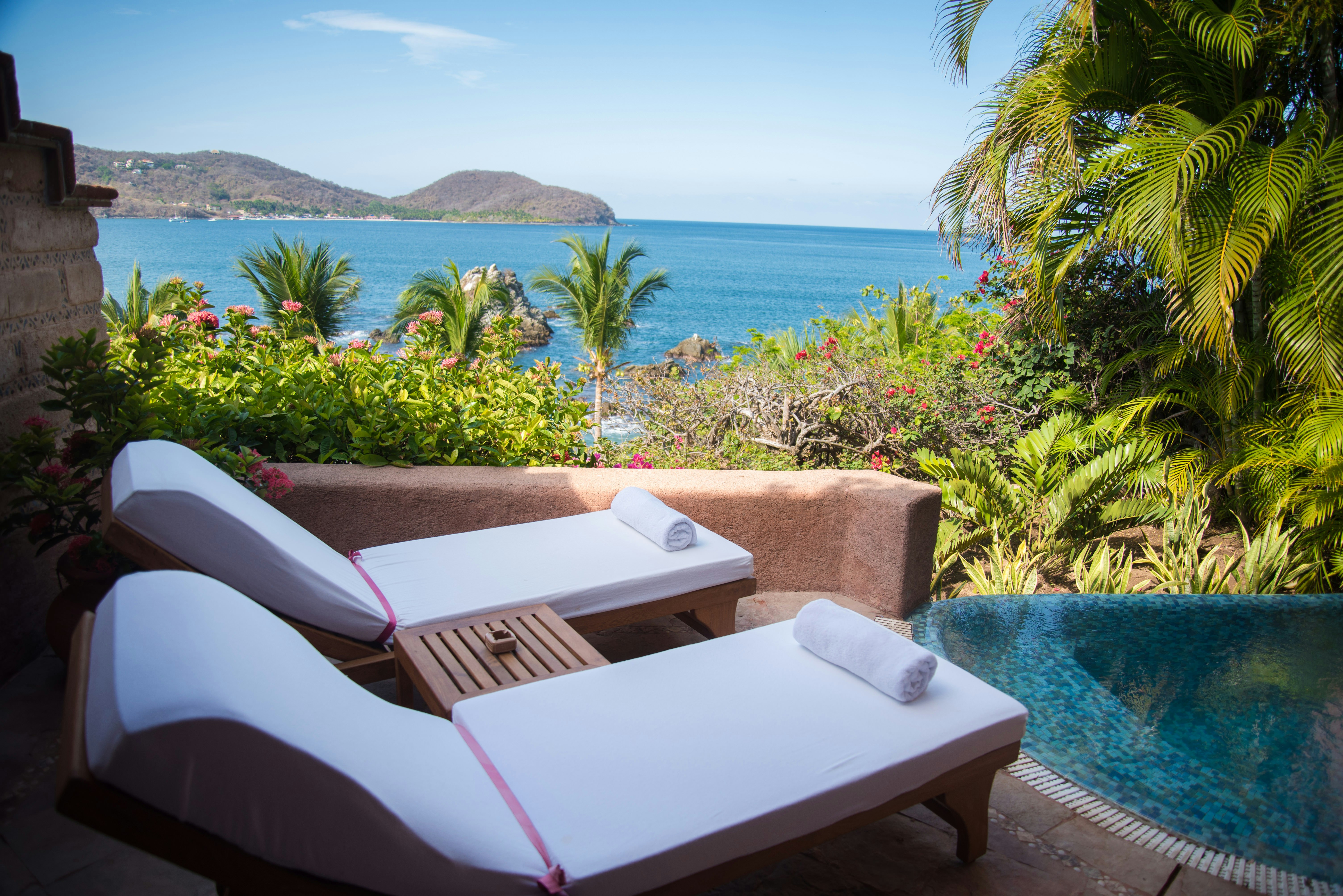 Villa El Ensueño – Talismán Beachfront Suite