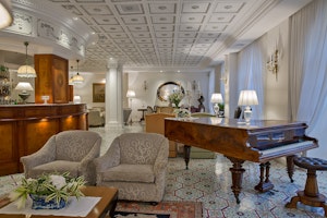 Bar - Hall