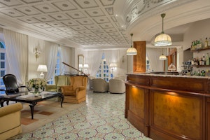 Bar - Hall